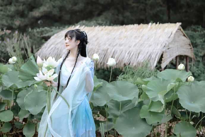 古装剧新潮流：爽剧《百花杀》的意外亮点